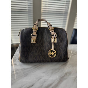 Bags | Styled | Michael Kors 'Speedy'